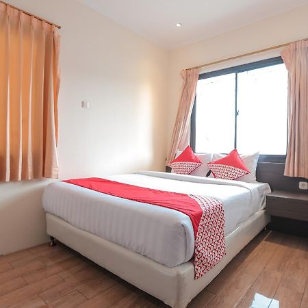 Super Oyo Capital O 141 Fatmawati Cozy Residence Jakarta Ngoại thất bức ảnh