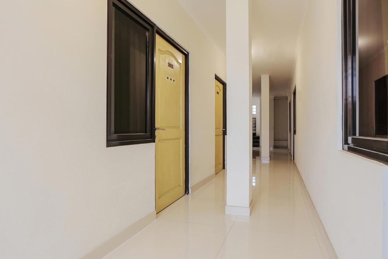 Super Oyo Capital O 141 Fatmawati Cozy Residence Jakarta Ngoại thất bức ảnh